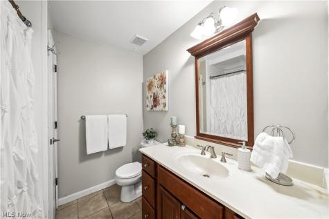 134 Hurd Road Aurora OH 44202