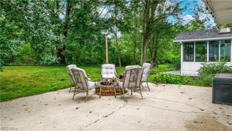 134 Hurd Road Aurora OH 44202