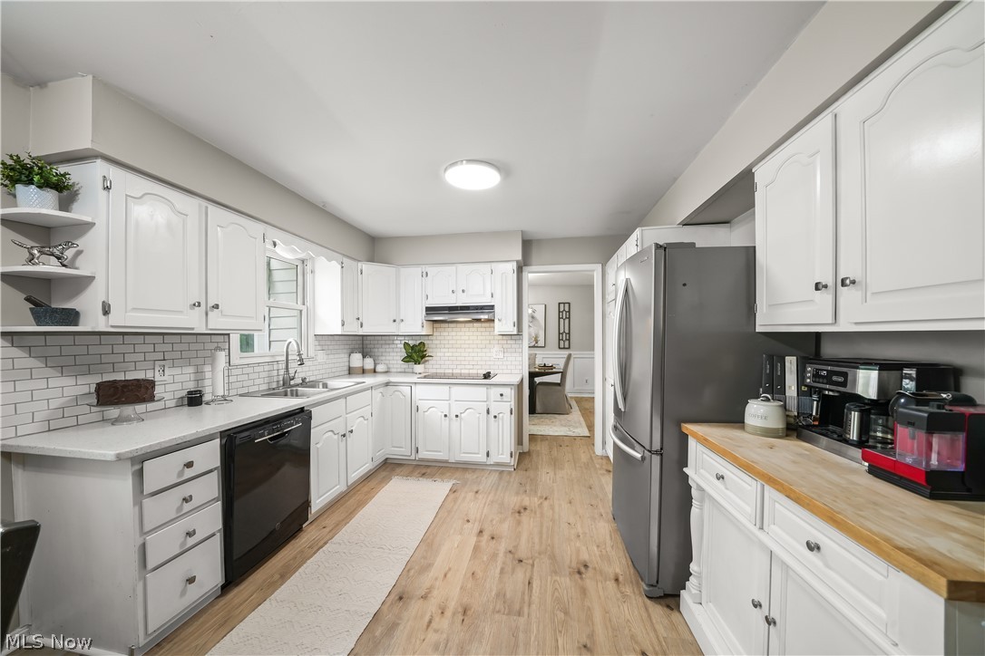134 Hurd Road Aurora OH 44202