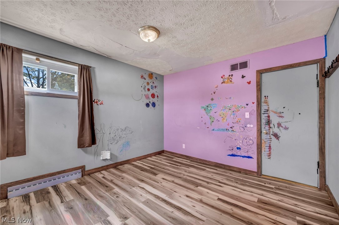 318 Longson Avenue Elyria OH 44035