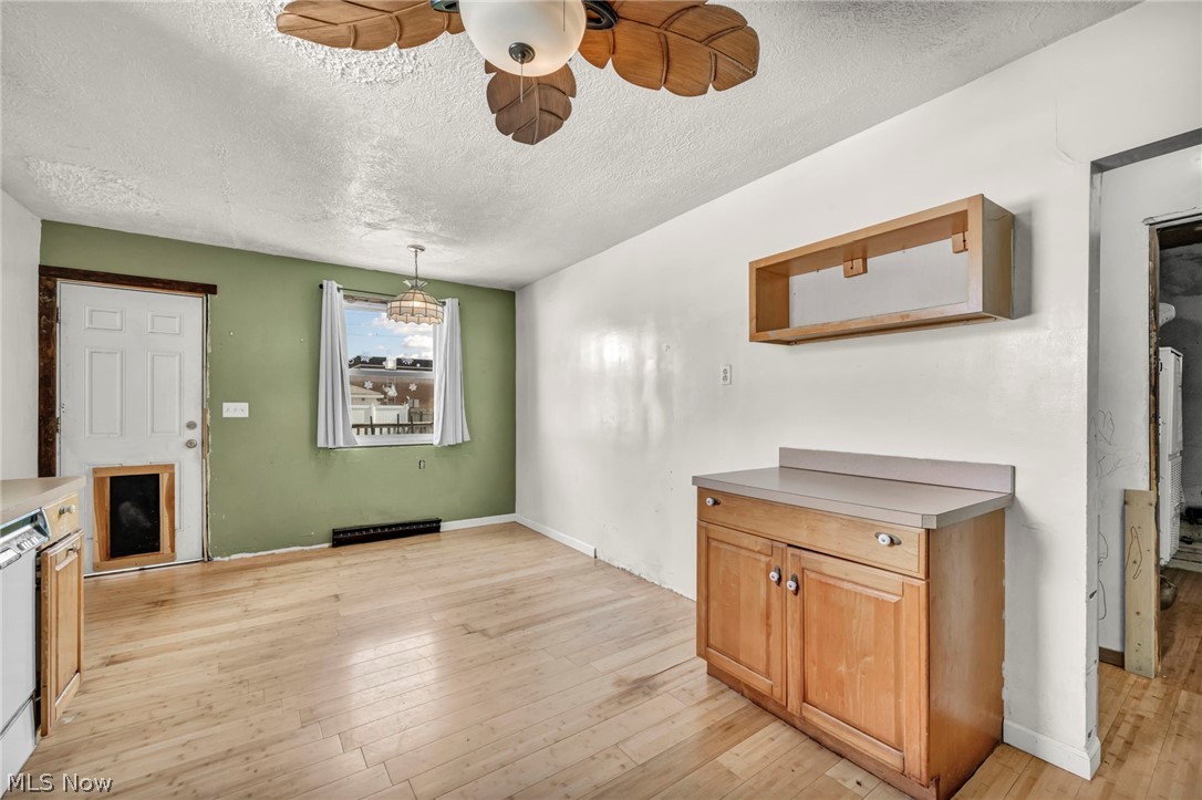 318 Longson Avenue Elyria OH 44035