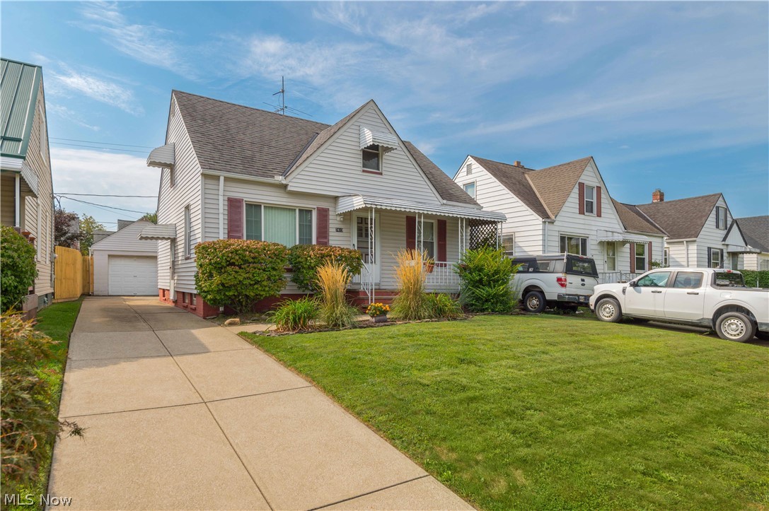 7413 Traymore Avenue Brooklyn OH 44144