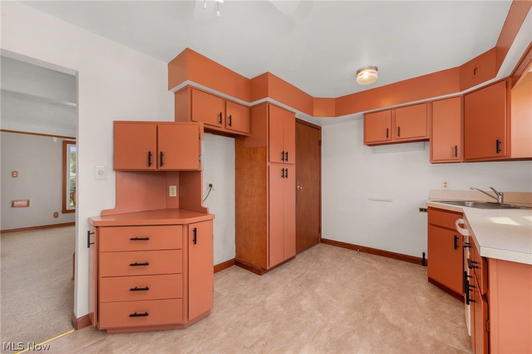 7413 Traymore Avenue Brooklyn OH 44144