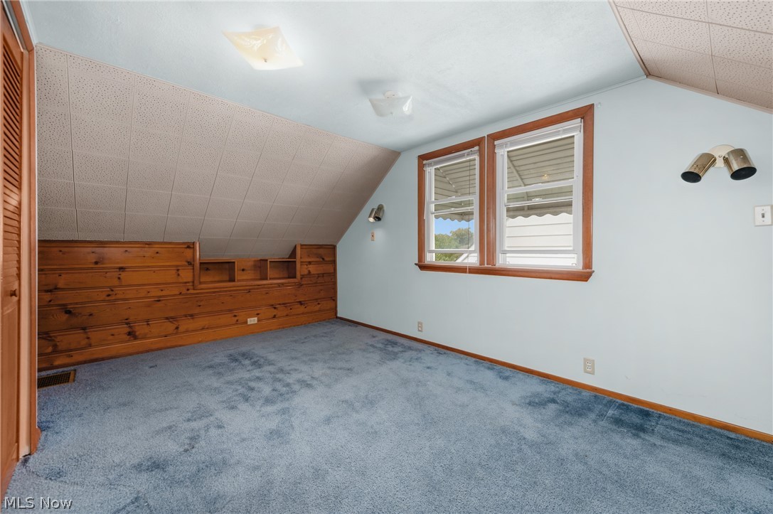 7413 Traymore Avenue Brooklyn OH 44144