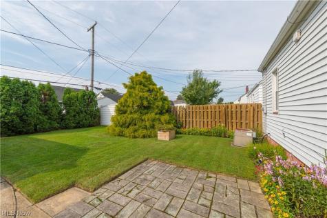 7413 Traymore Avenue Brooklyn OH 44144