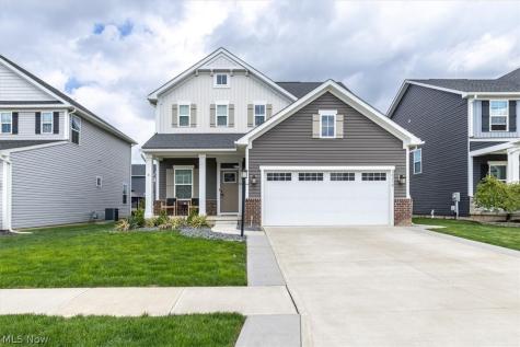 36270 Lands End Drive North Ridgeville OH 44039
