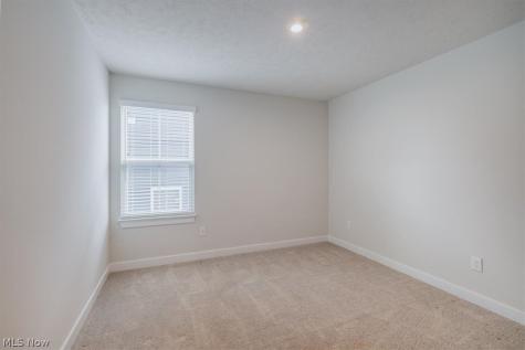 36270 Lands End Drive North Ridgeville OH 44039