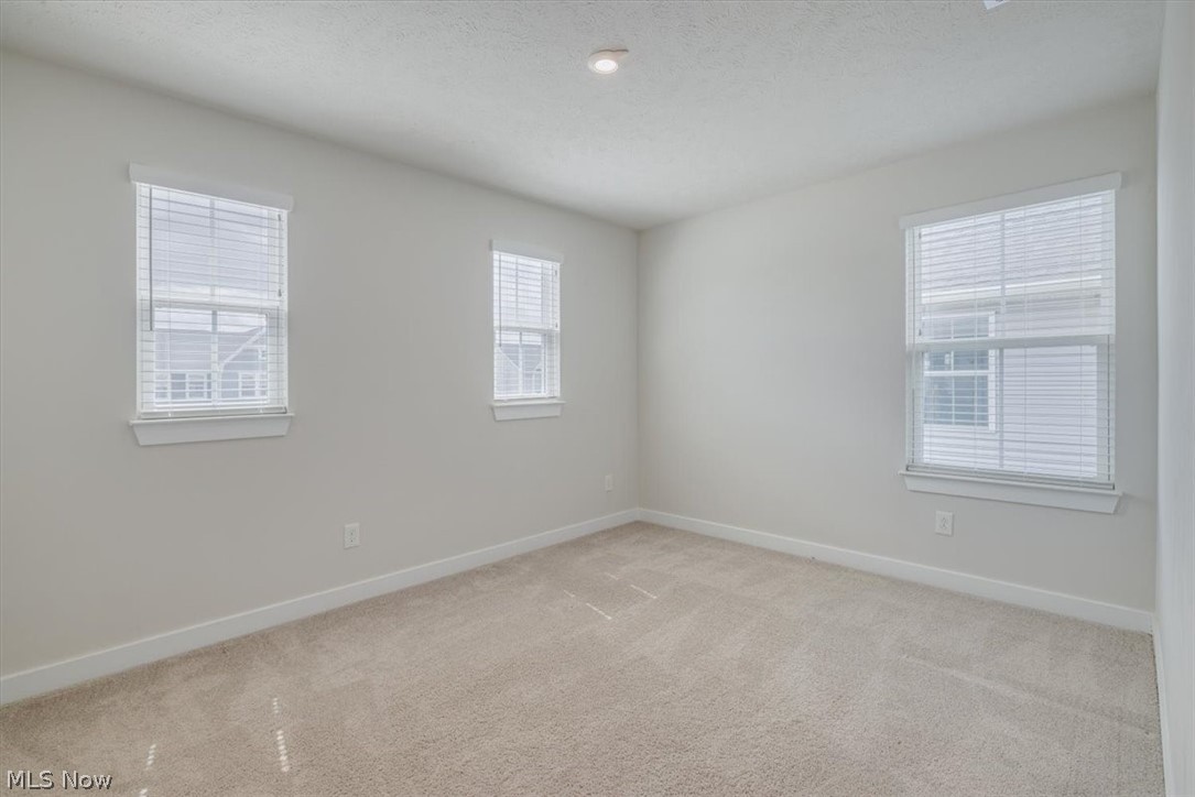 36270 Lands End Drive North Ridgeville OH 44039