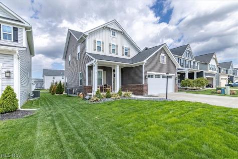 36270 Lands End Drive North Ridgeville OH 44039