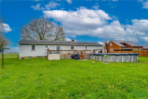 15390 Cenfield Street NE Alliance OH 44601