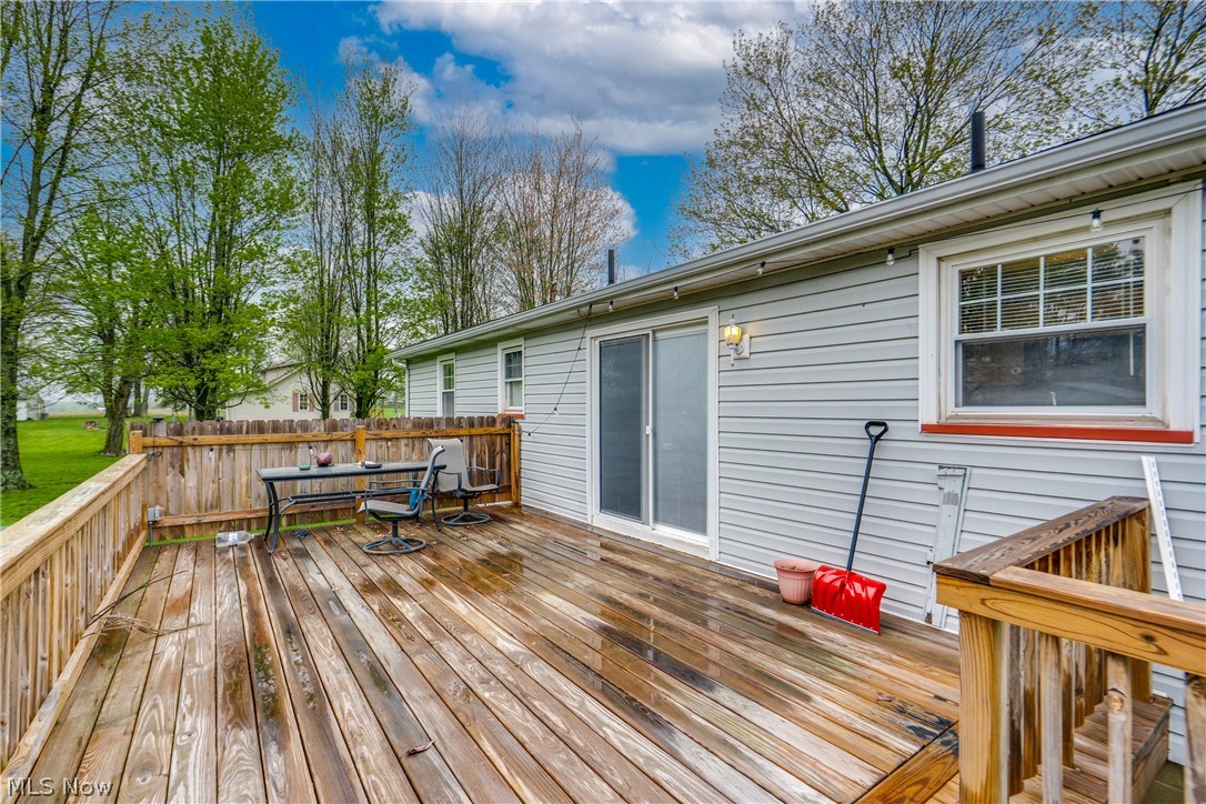 15390 Cenfield Street NE Alliance OH 44601