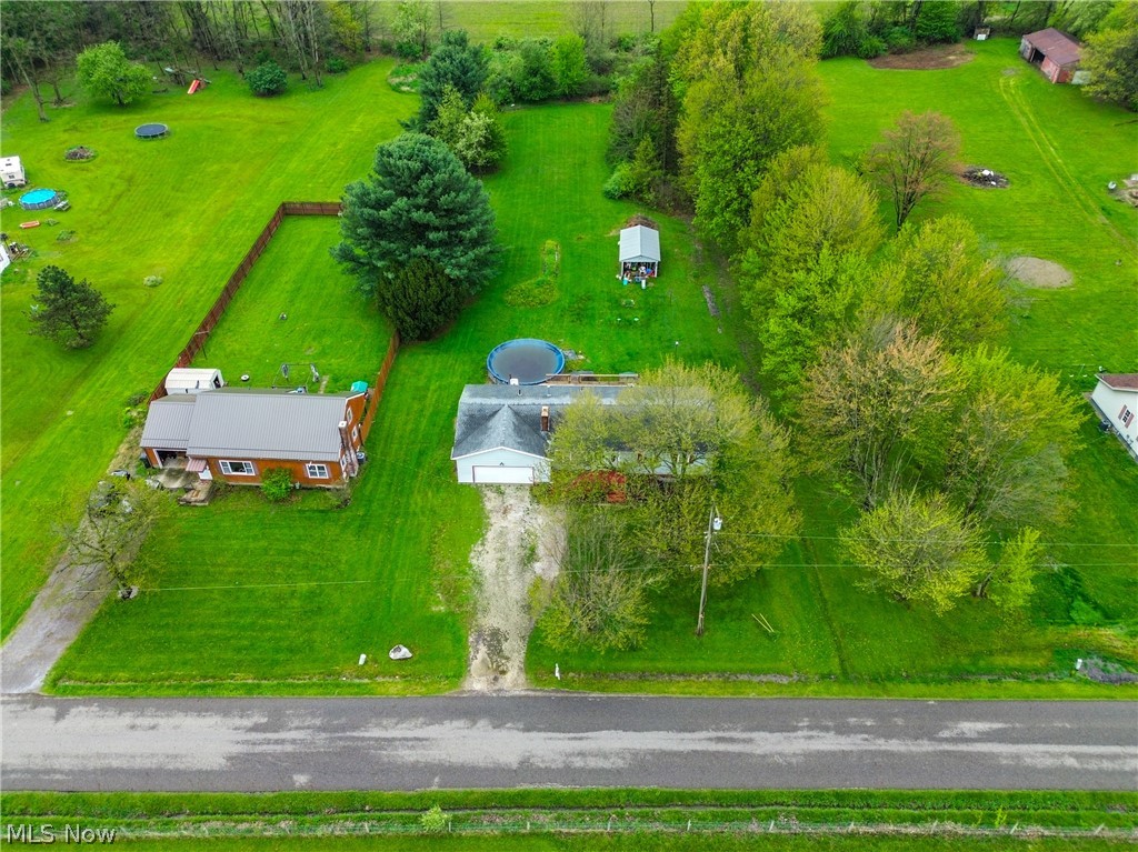15390 Cenfield Street NE Alliance OH 44601