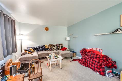15390 Cenfield Street NE Alliance OH 44601