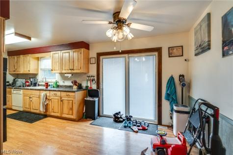 15390 Cenfield Street NE Alliance OH 44601