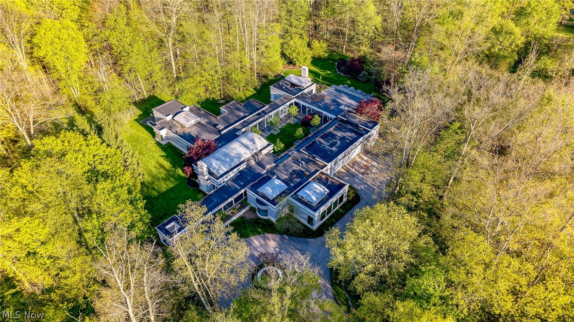 95 Ridgecreek Trail Chagrin Falls OH 44022