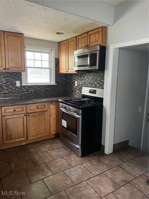 945 Dresden Road Cleveland Heights OH 44112