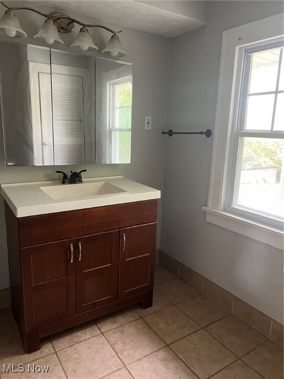 945 Dresden Road Cleveland Heights OH 44112