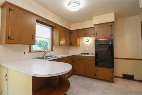 2497 Rosewae Drive Youngstown OH 44511