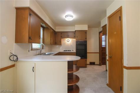 2497 Rosewae Drive Youngstown OH 44511