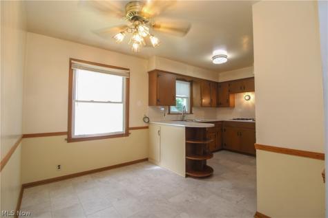 2497 Rosewae Drive Youngstown OH 44511