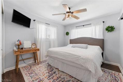 888 Orchard Avenue Barberton OH 44203