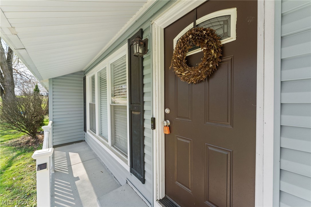 888 Orchard Avenue Barberton OH 44203