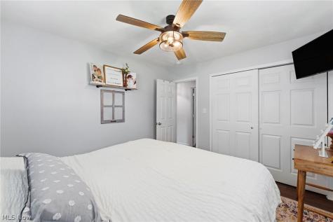 888 Orchard Avenue Barberton OH 44203