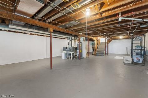 888 Orchard Avenue Barberton OH 44203