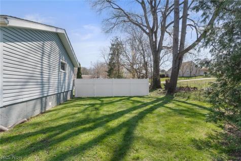 888 Orchard Avenue Barberton OH 44203