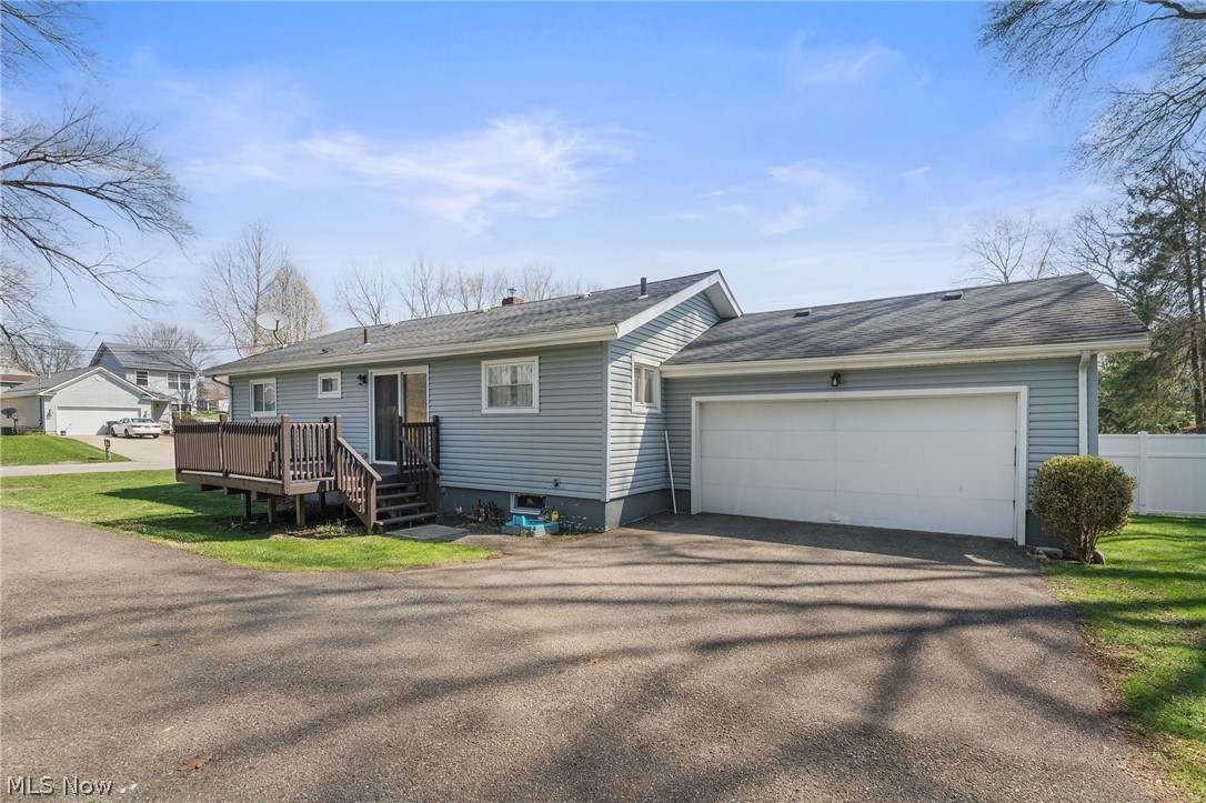 888 Orchard Avenue Barberton OH 44203