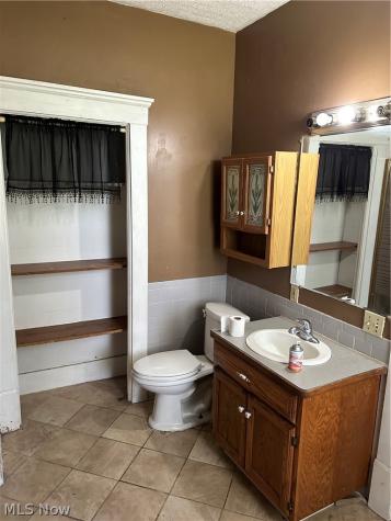 6027 Louisville Street Louisville OH 44641