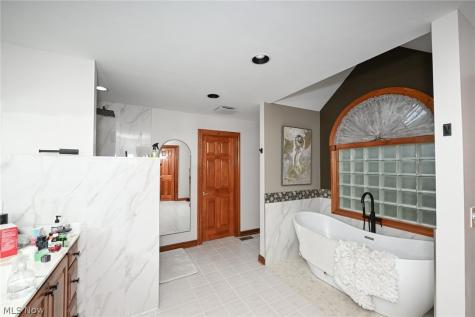 4375 Lakeview Glen Drive Medina OH 44256