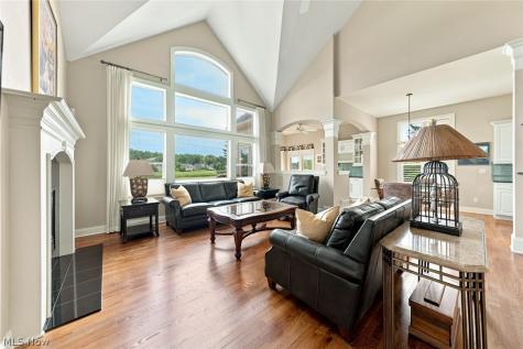 4240 Saint Annes Court Avon OH 44011