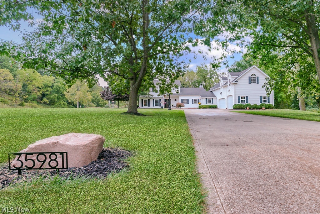 35981 Reeves Road Eastlake OH 44095