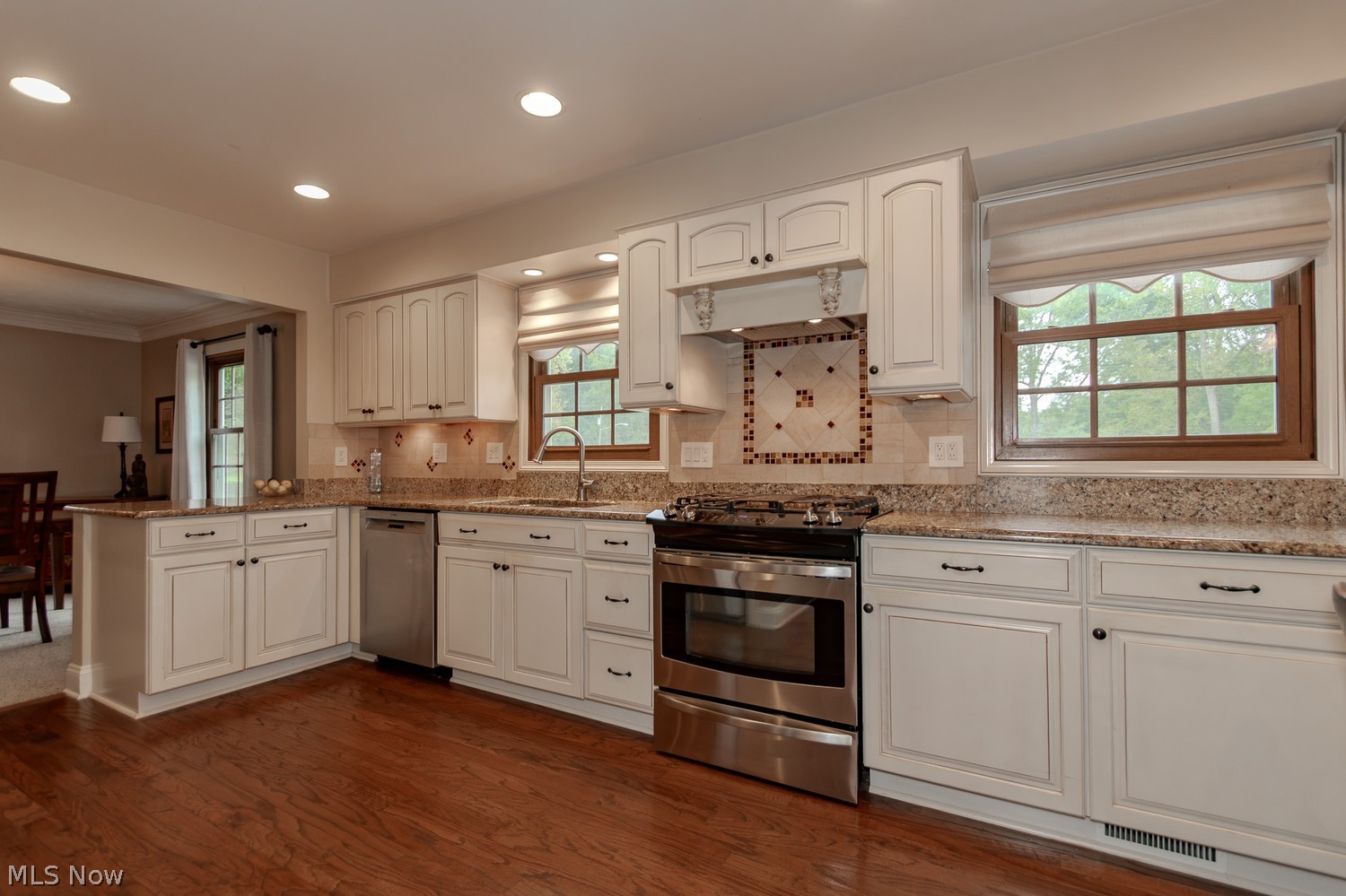 35981 Reeves Road Eastlake OH 44095