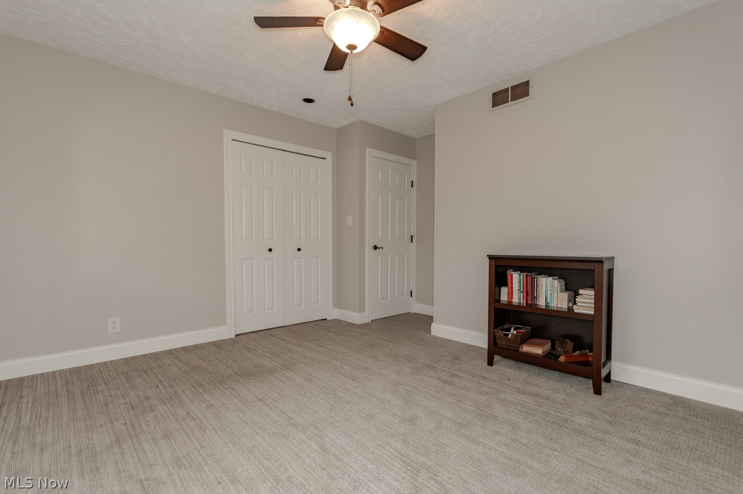 35981 Reeves Road Eastlake OH 44095