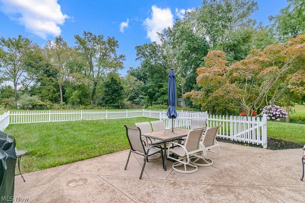 35981 Reeves Road Eastlake OH 44095