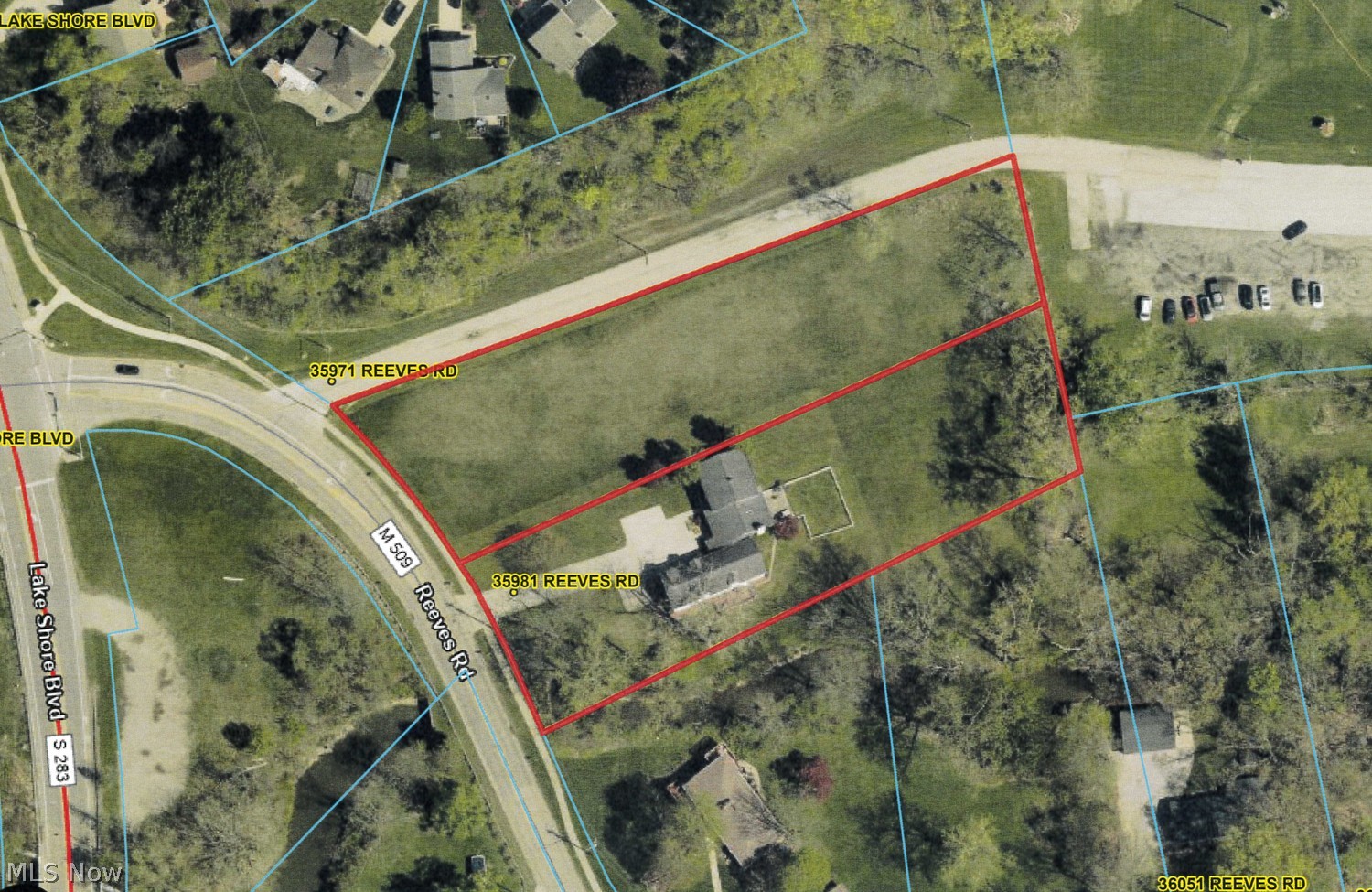 35981 Reeves Road Eastlake OH 44095