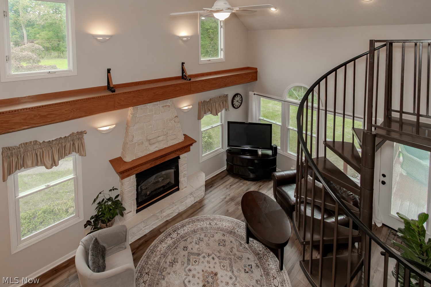 35981 Reeves Road Eastlake OH 44095