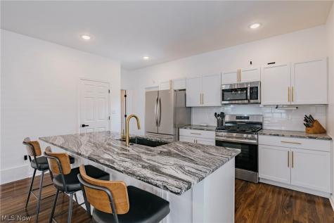 3693 Pennington Road Shaker Heights OH 44120