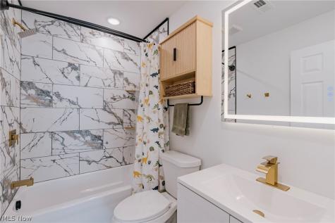 3693 Pennington Road Shaker Heights OH 44120