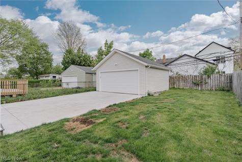 3693 Pennington Road Shaker Heights OH 44120