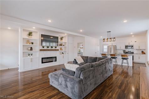 3693 Pennington Road Shaker Heights OH 44120