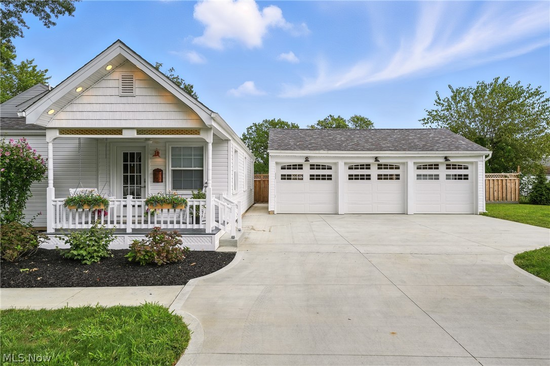 2001 Brownlee Avenue Youngstown OH 44514