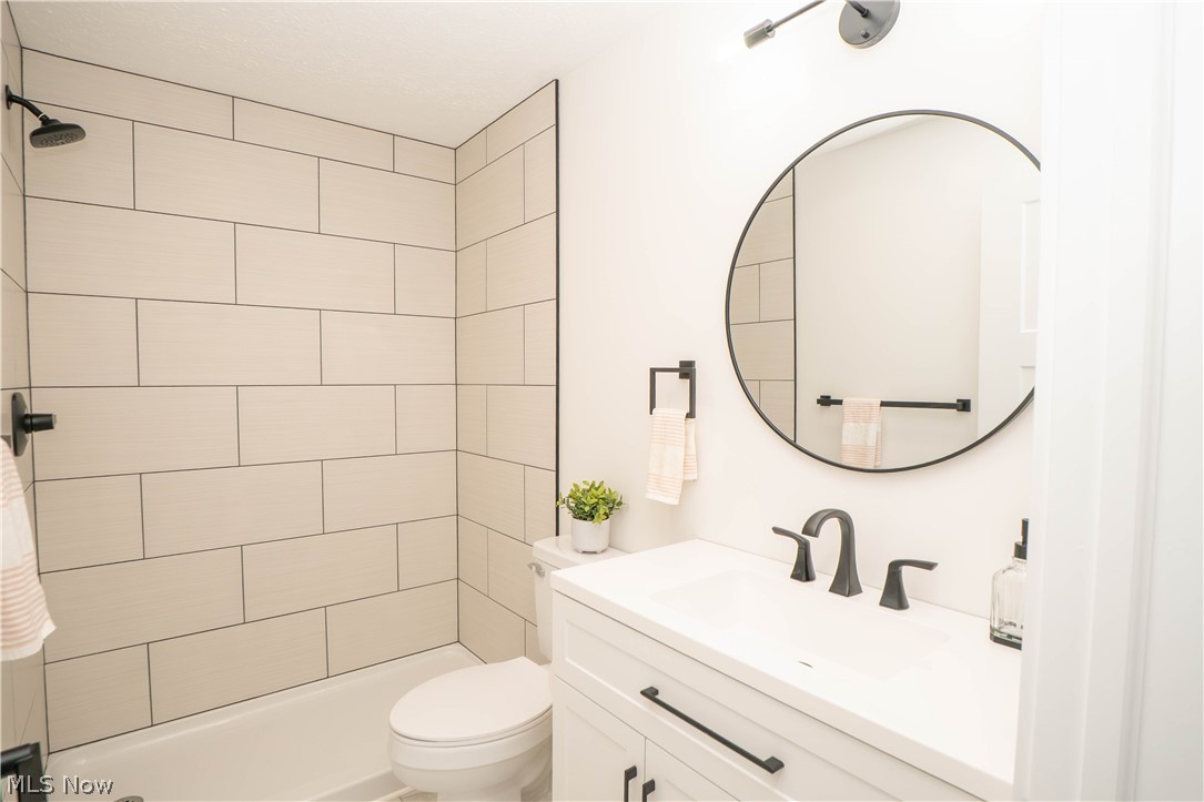 3461 Mabel Avenue Ravenna OH 44266