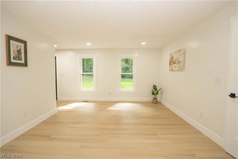3461 Mabel Avenue Ravenna OH 44266