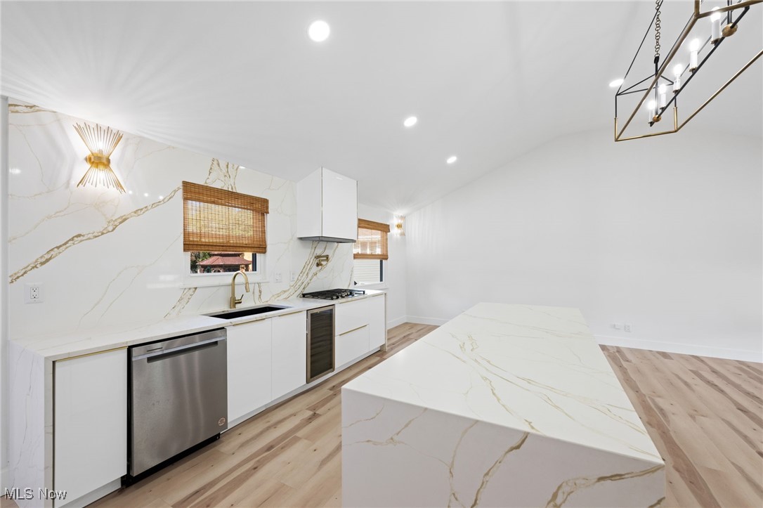 3520 Archwood Drive Rocky River OH 44116