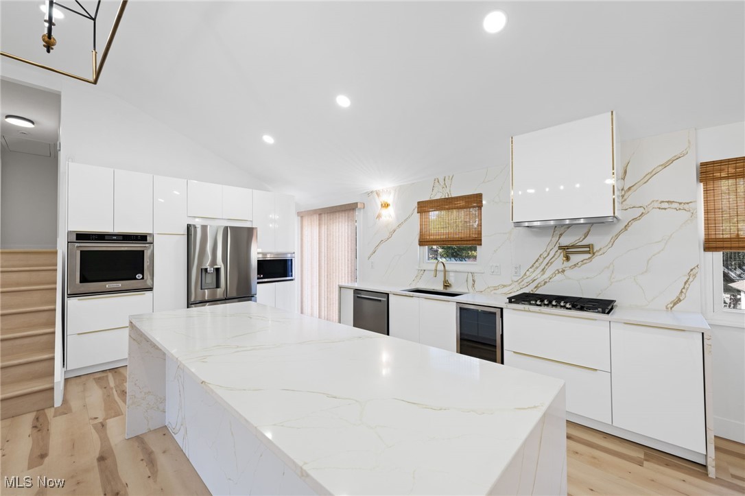 3520 Archwood Drive Rocky River OH 44116