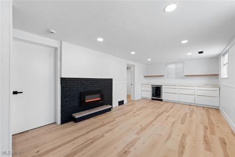 3520 Archwood Drive Rocky River OH 44116