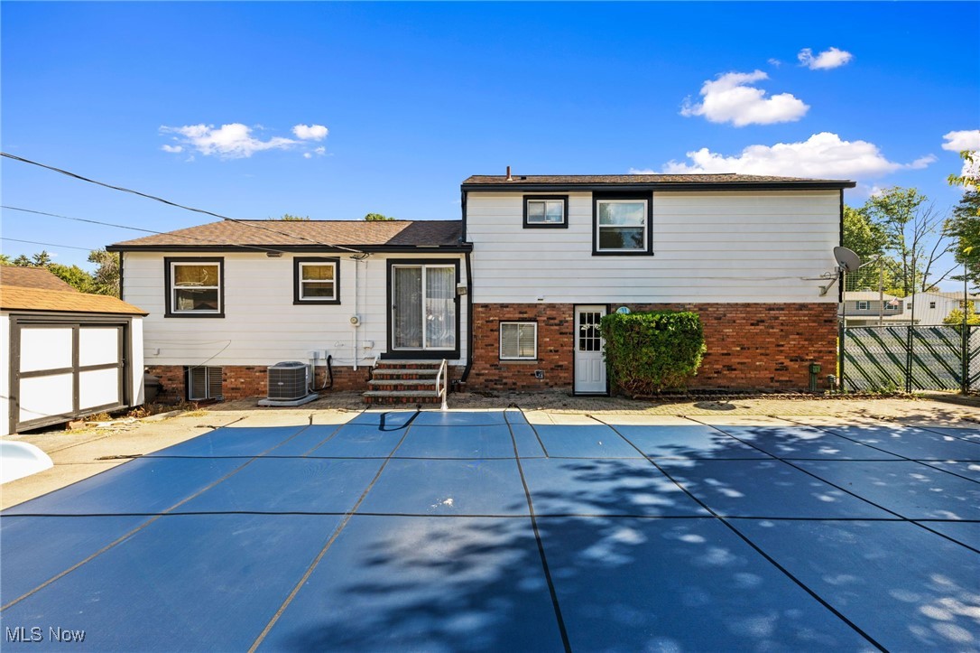 3520 Archwood Drive Rocky River OH 44116